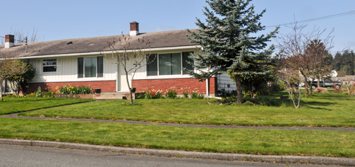 Anacortes Washington neighborhood where children played kick the can and hid in nearby pine forest children from many parts of the US met in the summer of 1955 and developed lifelong relationships kick the can was an essential 50s childhood neighborhood routine 